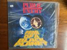 Public Enemy – Fear Of A Black Planet 12