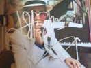 SIGNED ELTON JOHN ‘Greatest Hits’ 1974 Vinyl LP + Inner Sleeve