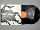 Massive Attack - Mezzanine. EX/VG. 2XLP Vinyl Records.
