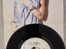 MADONNA  LIKE A VIRGIN P-1887 G/F POSTER SLEEVE JAPAN VINYL  7