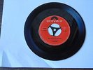 7' THE SHARKS - Hey Komm In Den Club -  Baby Kiss Kiss - Polydor 52643 - 1966