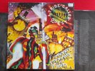 A Tribe Called Quest - Beats, Rhymes And Life, 12