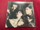 J5-39 LISA LISA AND THE CULT JAM With Full Force - 1983 - BFC 40135