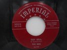Bees Toy Bell Snatchin Back Imperial X5314 VG+