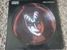 KISS - Gene Simmons Solo {PICTURE DISC}  Casablanca ‎NBPIX 7120 - LP-  VG+/VG+