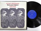 SUNI PAZ Entre Hermanas / Between Sisters LP Folkways 1977 VG++ w/Insert  a3207