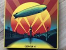 LED Zeppelin,, Celebration Day“ 3 LP Box mit 2 x Booklet; Top erhalten.