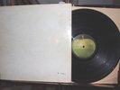 THE BEATLES WHITE ALBUM EMBOSSED #0778231 NUMBERED 1968 APPLE   VG VINYL