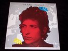 BOB DYLAN & 