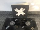 LP VINYL ALBUM KASABIAN VELOCIRAPTOR   PARADISE72 UK 1ST PRESS 2011 NM/NM