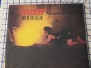 LP Ratt 1984 Out of the Cellar Atlantic 7 80143-1, Round and Round Vinyl Record