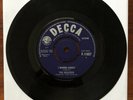VINYL THE BEAZERS Blue Beat 1964 DECCA F 11827 UK Original 4-PRONG 7