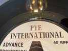 RAPHAEL MINT WHITE DEMO 1966 ‘ YO SOY AQUEL ‘ PYE INTRL 45 VINYL 7N25362 MADE GB