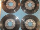 4 BING CROSBY CLASSIC CHRISTMAS 45 RPM DECCA WHITE CHRISTMAS, SILENT NIGHT ETC