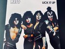 KISS - VINYL - LICK IT UP BRAZIL - VG+++ Condition