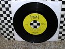 THE BEATLES-Twist & Shout/There's A Place-OR.TOLLIE BRACKETS NM- 45  PLAYS WOW