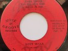 45 ROCKSTEADY / RUDY MILLS / JOHN JONES / MOVE & GROOVE / LISTEN