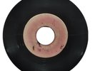 REGGAE BOYS - MAMA LOOK DEH / PIONEERS - LONG SHOT BUS ME BET / 7