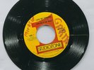 CARLTON & THE SHOES - LOVE ME FOREVER / SOUL VENDORS - VERSION 7
