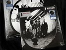Pearl Jam - Rearviewmirror Vol 1 and Vol 2  2 Black And White, 2 Black an Grey.