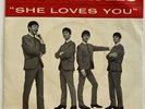 The Beatles She Loves You / I'll Get You Original Swan S-4152 Picture Sleeve 45