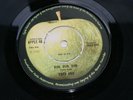 YOKO ONO  1973 UK  APPLE 48  RUN RUN RUN    1 M 1 R  STAMPERS