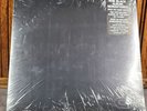 METALLICA  THE BLACK ALBUM  180 GRAM VINYL SHRINK WRAP TEAR NEW