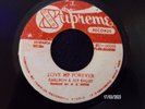 CARLTON & HIS SHOES  - LOVE ME FOREVER  (REGGAE)  45