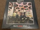 BLOSSOMS - FOOLISH LOVING SPACES *GLOW IN THE DARK - FULL BAND SIGNED* VINYL