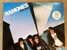Ramones - Leave Home VINYL LP  (1977) Sheena is a Punk Rocker  EX/VG+