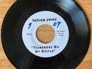 45 rpm jukebox single, TAYLOR SWIFT, Teardrops On My Guitar, Big Machine Records