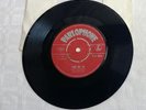 The Beatles Love Me Do Original Parlophone 7in Single 45-R 4949, 7XCE 17144/5-N