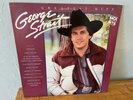 George Strait - MCA Greatest Hits - 1985 MCA-5567 - Vinyl LP Album