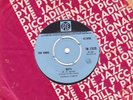 The KINKS Days / She's Got Everything 45   SirH70