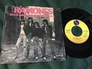 Orig 1987 RAMONES 45 Picture Sleeve “Rockaway beach / locket love” On Sire