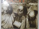 DUST 