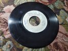 PRE- VAL BENNETT - THE RUSSIANS ARE COMING/ CARIBBEANS -BUTTERFLIES/ FILLER 45