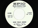 Surf 45 - Galaxies & the Regulars - Ride Your Horse - Epic - VG++ mp3
