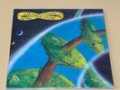 Disco Vinile 33 giri OZRIC TENTACLES - STRANGEITUDE LP UK 1ST 1991 DOVETAIL