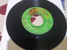 1166 SANG HUGH-MAMA DON'T CRY-TRUTHS & RIGHTS-REGGAE 45 7