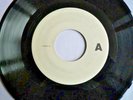Fugees – Killing Me Softly         11-054967-40           VINYL NEAR MINT