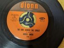 Northern soul-Moses Smith – The Girl Across The Street VG DIONN