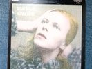 VINTAGE DAVID BOWIE VINYL LP HUNKY DORY 1971. CHARITY SALE