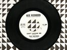 The Squires Don't Accuse Me So Many Tears Ago GEE 45 Record N. Soul Popcorn VG++