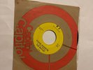 THE BEATLES 45 VEE JAY VJ581 PLEASE, PLEASE ME / FROM ME TO YOU Yellow Label