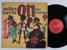 MILES DAVIS On The Corner COLUMBIA C-31906 LP VG+ s