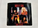 MOTLEY CRUE LOOKS THAT KILL 7