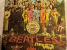 BEATLES - SGT. PEPPERS LONELY HEARTS CLUB BAND. VINYL LP.  VG Cond  INSERT. EMI.