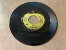 BEATLES APPLE BLACK STAR 45 HELP 5476 EXCELLENT