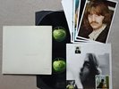 THE BEATLES DLP WHITE ALBUM M-/EX/EX+ FIRST STEREO PRESS WITH PHOTOS & POSTER